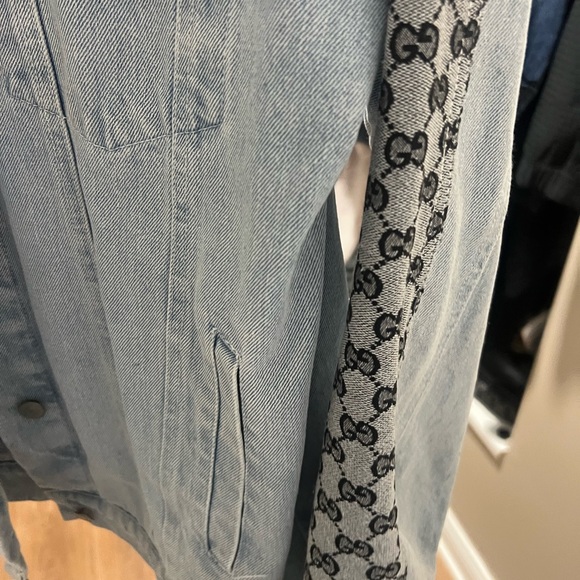 Jean jacket - Picture 7 of 9